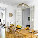 Bnbnova - 3br 2ba - Champs-elysees & Arc De Triomphe *