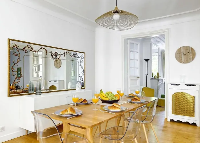 Apartment Bnbnova - 3br - Champs-elysees & Arc De Triomphe Paris