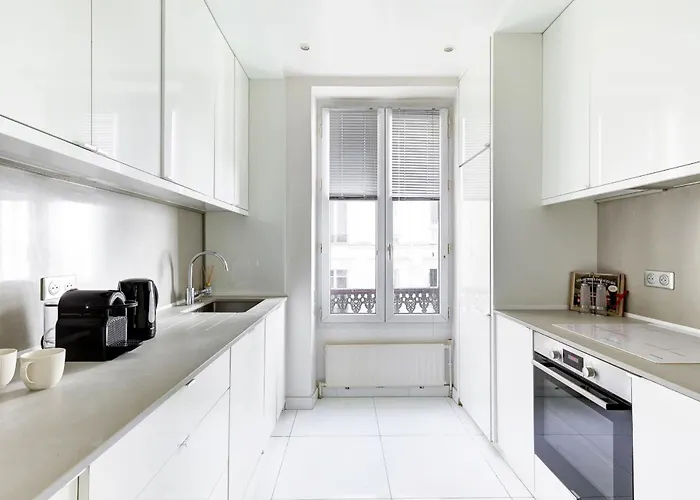 Apartment Bnbnova - 3br - Champs-elysees & Arc De Triomphe *