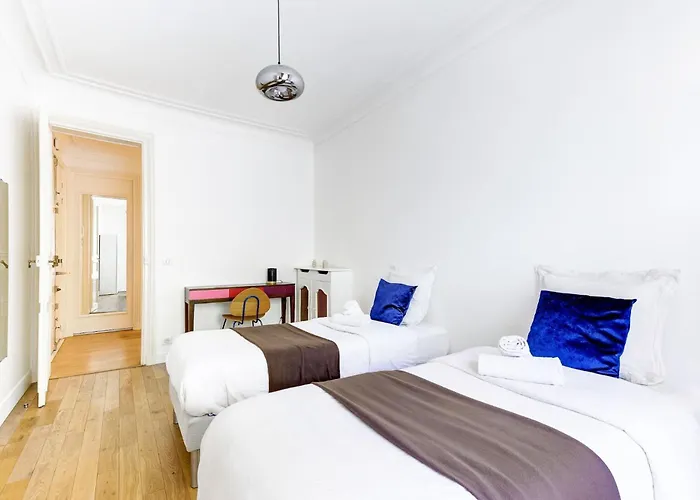 Bnbnova - 3br - Champs-elysees & Arc De Triomphe * Paris