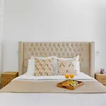 Bnbnova - 3br 2ba - Champs-elysees & Arc De Triomphe Apartment *