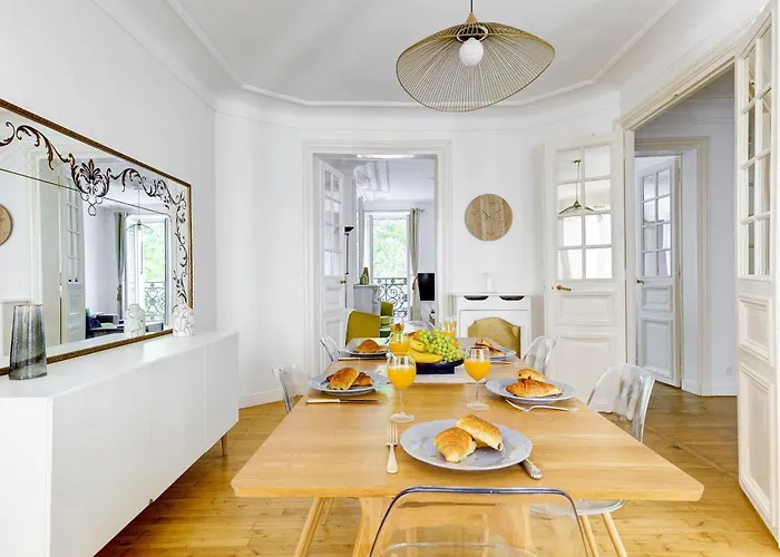 Bnbnova - 3br - Champs-elysees & Arc De Triomphe * Parijs