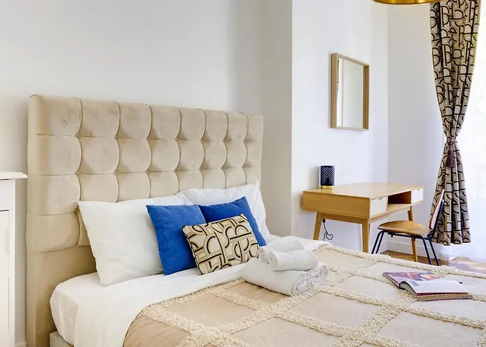 Bnbnova - 3br - Champs-elysees & Arc De Triomphe Appartement