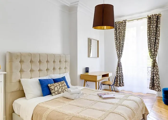 Bnbnova - 3br - Champs-elysees & Arc De Triomphe Parijs