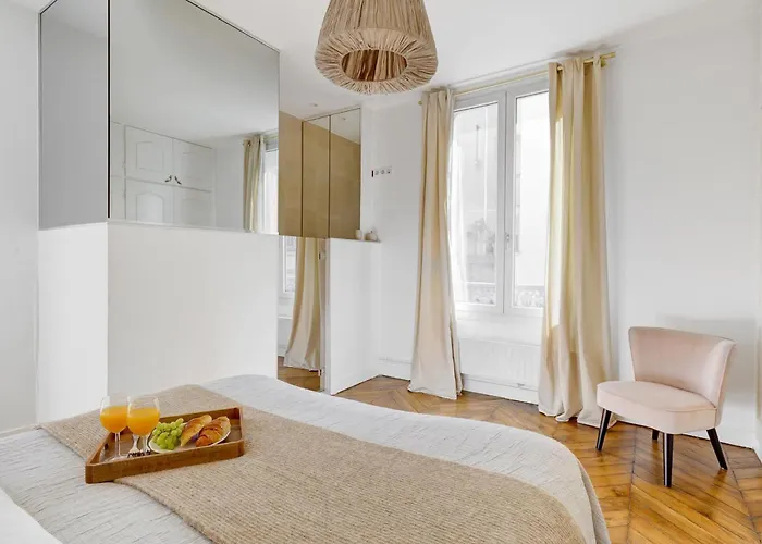 Bnbnova - 3br - Champs-elysees & Arc De Triomphe * Parijs